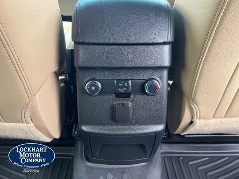Used 2016 Ford Explorer XLT w/ Equipment Group 202A image 27