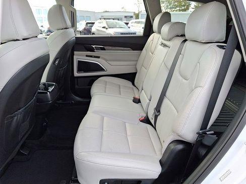 Used 2020 Kia Telluride EX image 12