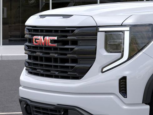 New 2025 GMC Sierra 1500 Elevation image 13