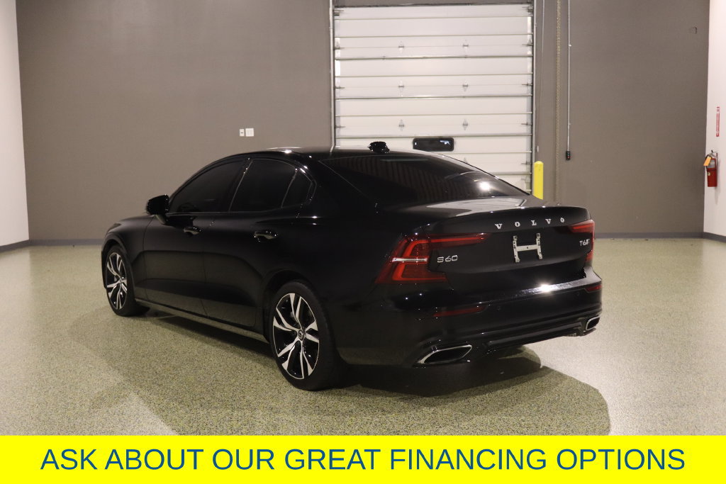 Used 2020 Volvo S60 T5 Momentum FWD image 7