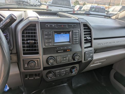Used 2020 Ford F250 XL w/ Power Equipment Group AWD/4WD image 22