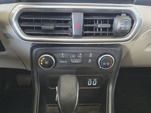 Used 2020 Ford EcoSport S image 18