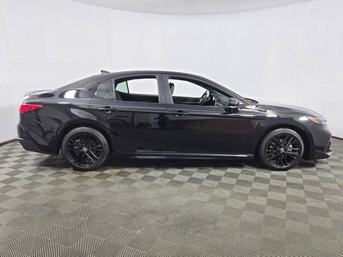 Used 2026 Toyota Camry SE image 10