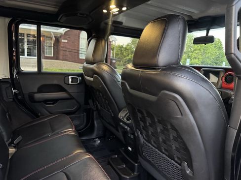 Used 2020 Jeep Wrangler Unlimited Rubicon w/ LED Lighting Group image 26