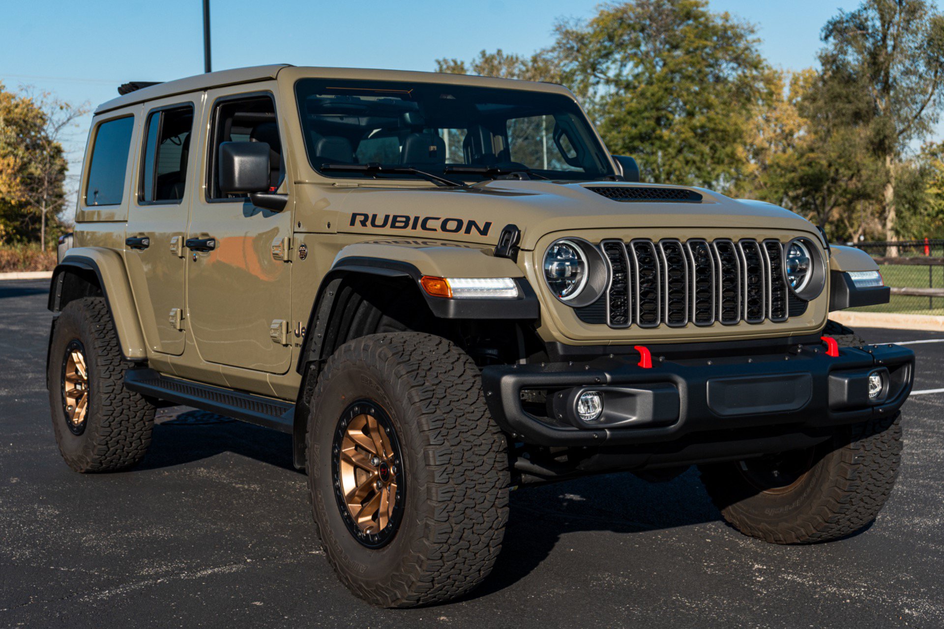 Used 2026 Jeep Wrangler Unlimited Rubicon AWD/4WD image 3