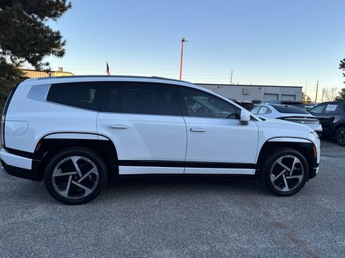 New 2026 Hyundai Ioniq 9 Limited image 6