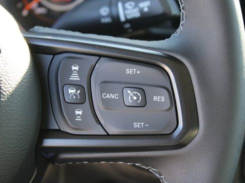 New 2026 Jeep Gladiator Sport AWD/4WD image 23