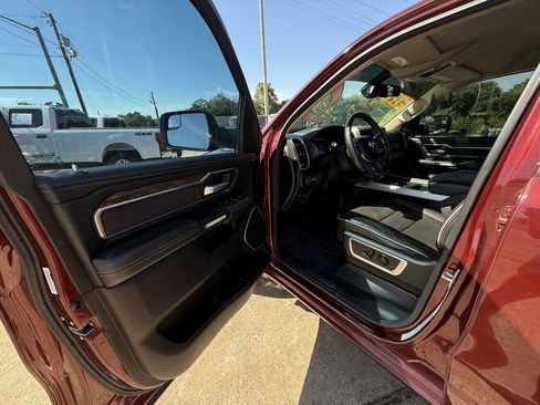 Used 2019 RAM 1500 Laramie AWD/4WD image 88