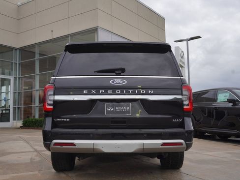 Used 2022 Ford Expedition Max Limited image 10