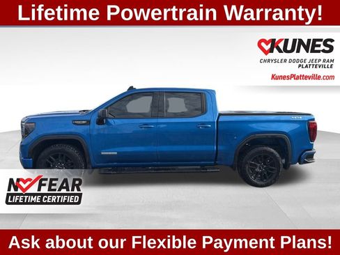 Used 2022 GMC Sierra 1500 Elevation w/ LPO, Elevation Black Package image 8
