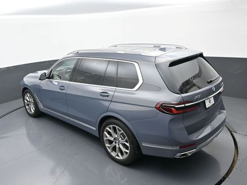 Used 2026 BMW X7 xDrive40i AWD/4WD image 34