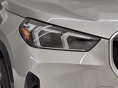 New 2026 BMW X1 xDrive28i w/ Technology Package image 9