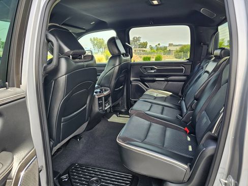 Used 2025 RAM 1500 Laramie image 19