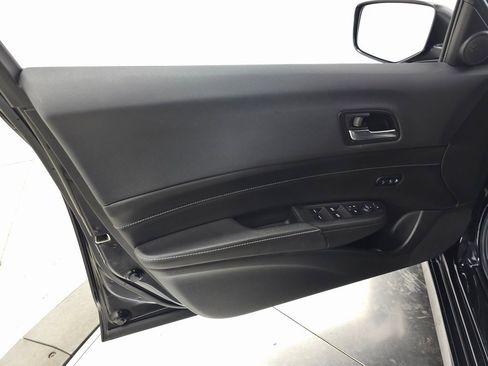 Used 2022 Acura ILX image 12