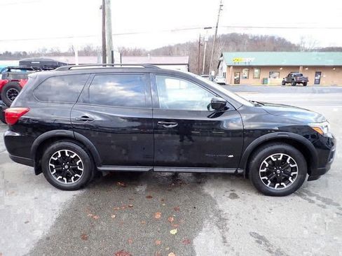 Used 2020 Nissan Pathfinder SV w/ Rock Creek Edition image 8