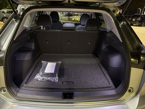 New 2025 Volkswagen Tiguan S image 23