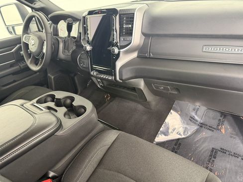 Used 2026 RAM 2500 Big Horn AWD/4WD image 11