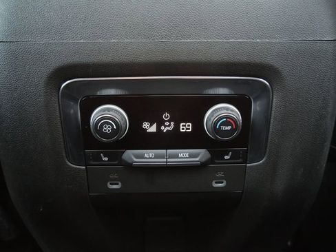 Used 2023 Chevrolet Tahoe Premier image 25