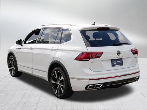 Certified 2023 Volkswagen Tiguan SEL R-Line AWD/4WD image 5