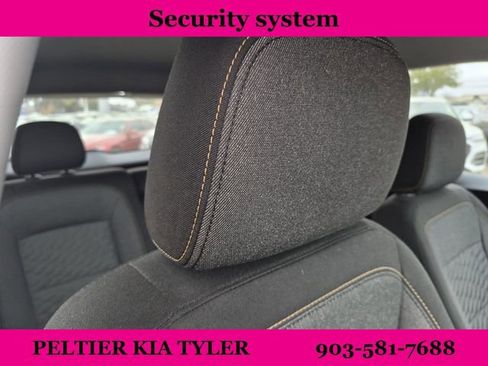 Used 2021 Chevrolet Equinox LT image 15