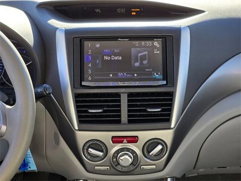 Used 2010 Subaru Forester 2.5X Premium w/ Rugged Pkg 1B image 17