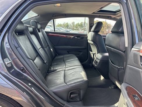 Used 2010 Toyota Avalon Limited image 22