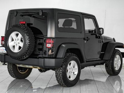 Used 2012 Jeep Wrangler Rubicon image 6