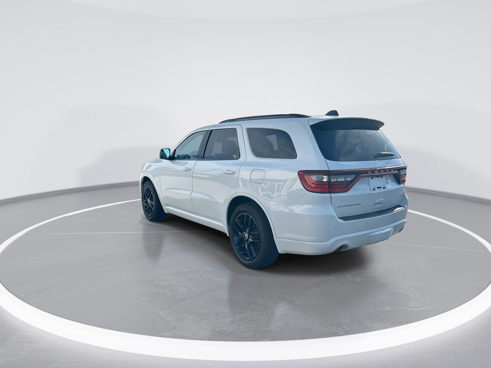 Used 2024 Dodge Durango GT RWD image 7
