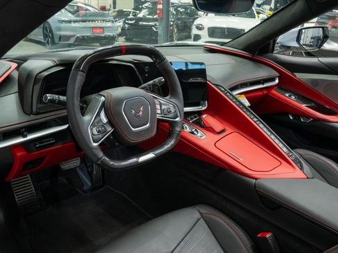 Used 2023 Chevrolet Corvette Z06 w/ Z07 Performance Package image 12