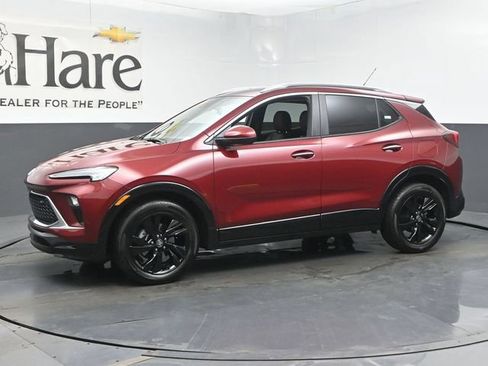 Used 2024 Buick Encore GX Sport Touring w/ Comfort Package FWD image 31