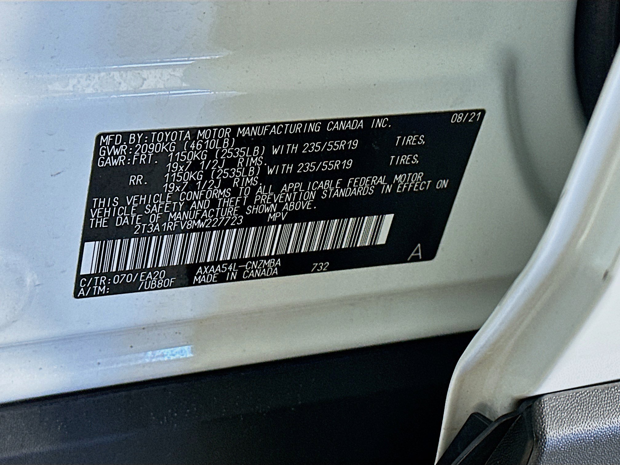 Certified 2021 Toyota RAV4 XLE Premium AWD/4WD image 31