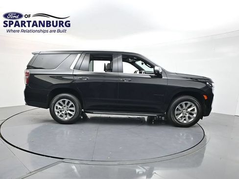 Used 2023 Chevrolet Tahoe Premier w/ Premium Package AWD/4WD image 8
