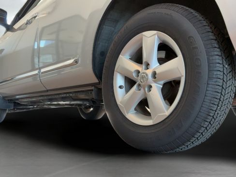 Used 2013 Nissan Rogue S w/ Special Edition Pkg FWD image 38
