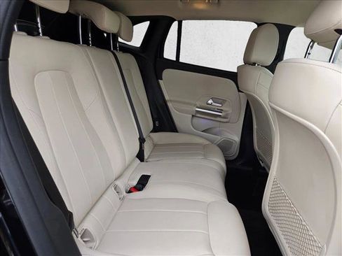 Certified 2023 Mercedes-Benz GLA 250 image 19