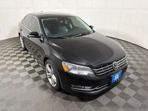Used 2014 Volkswagen Passat TDI SE FWD image 1