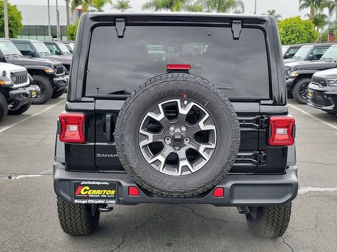 New 2025 Jeep Wrangler Sahara image 21