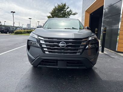 Used 2024 Nissan Rogue SV