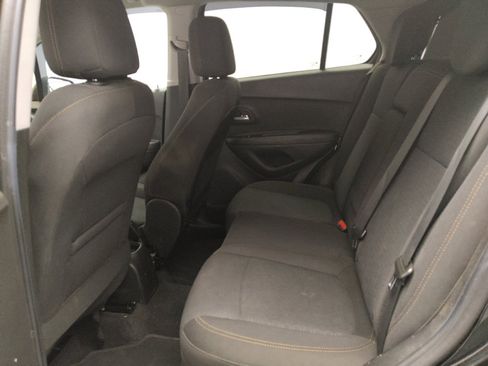 Used 2019 Chevrolet Trax LS w/ Tint and Cruise Package image 18