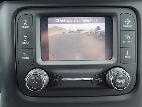 Used 2021 RAM 3500 Tradesman w/ Chrome Appearance Group RWD image 9