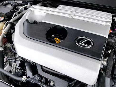 Used 2019 Lexus UX 200 w/ Premium Package FWD image 32