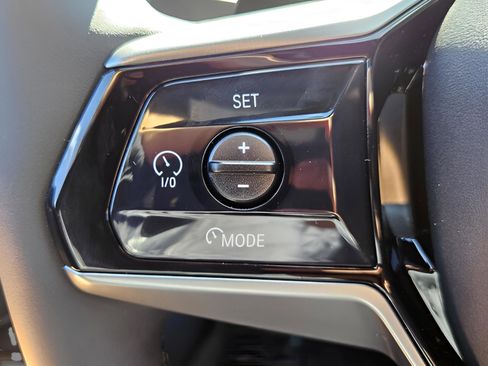 New 2026 BMW 530i w/ Convenience Package RWD image 33