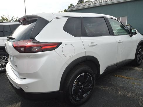 Used 2026 Nissan Rogue SV w/ Cold Weather Package AWD/4WD image 3