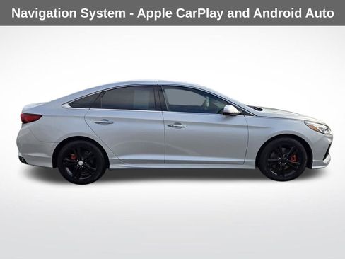Used 2018 Hyundai Sonata Limited w/ Limited Ultimate Package 03 image 10