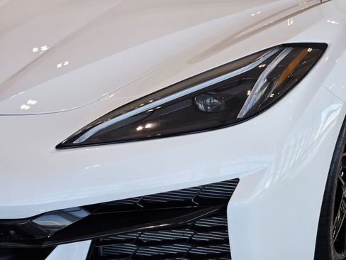 Used 2024 Chevrolet Corvette Z06 w/ Battery Protection Package image 11