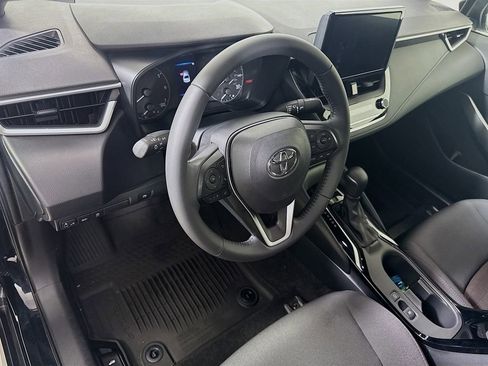 Certified 2024 Toyota Corolla SE w/ Convenience Package image 9