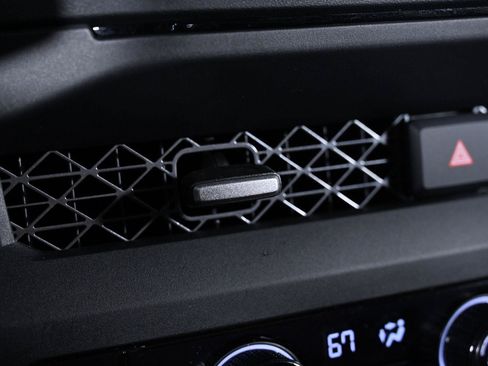 Used 2025 Honda Accord SE image 17