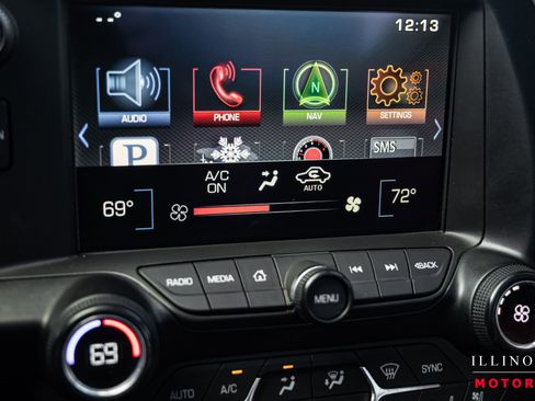 Used 2015 Chevrolet Corvette Stingray Coupe w/ 2LT Preferred Equipment Group image 21