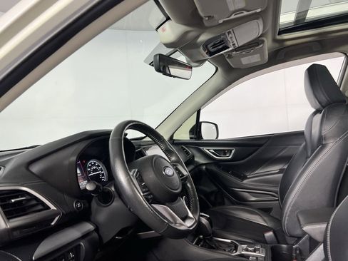 Used 2020 Subaru Forester Limited w/ Popular Package #3 image 24