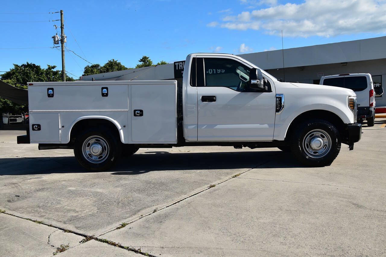 Used 2019 Ford F250 XL w/ Power Equipment Group RWD image 8
