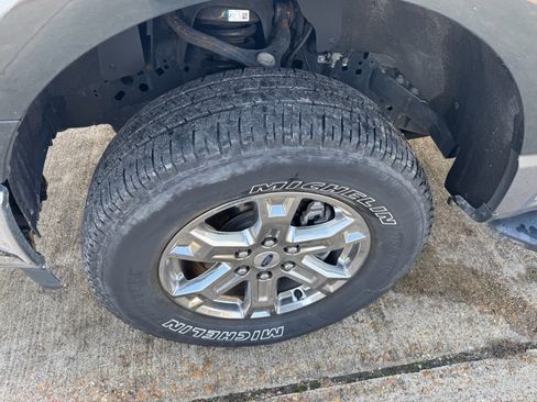 Used 2021 Ford F150 XLT w/ Equipment Group 302A High image 9